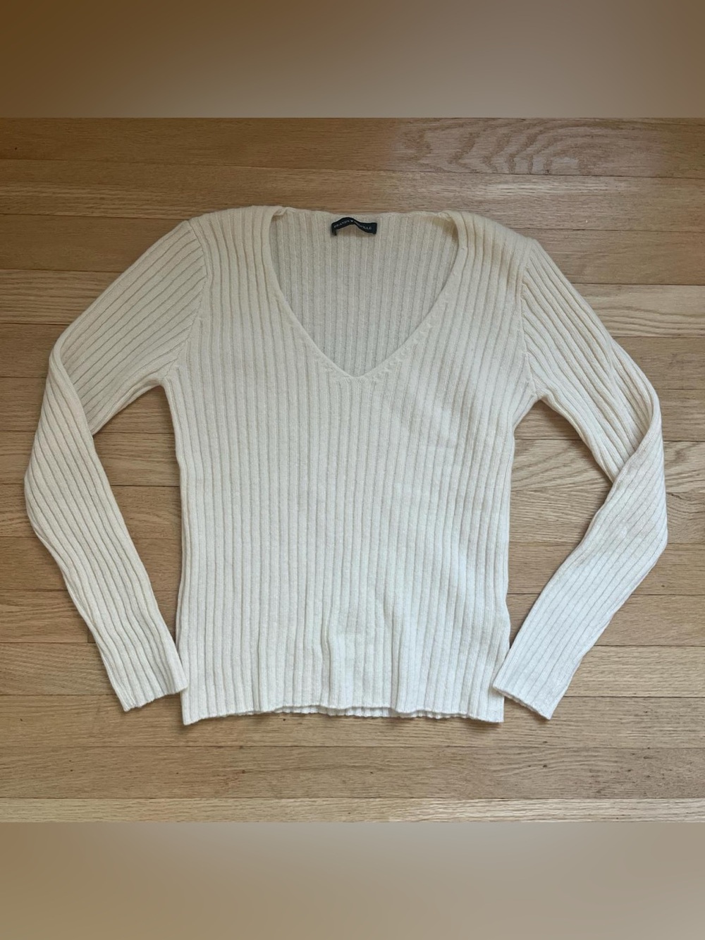 Brandy Melville Cream Ribbed V-Neck Top